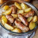 Recette de Saucisses et Pommes de Terre au Four